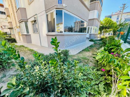 Yüksel'den Satılık Akçay Merkezde Bahçe Kullanımlı Ön Cephe 2+1 Lüx Daire