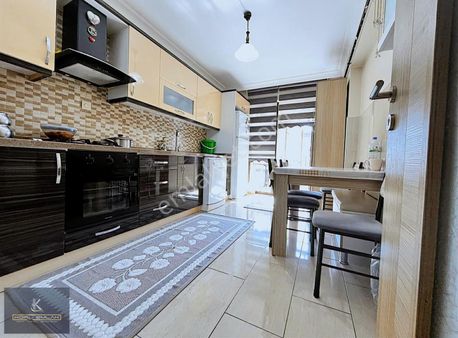 Ultra Geniş 4+1 Lüx Yapılı Emsalsiz Daire