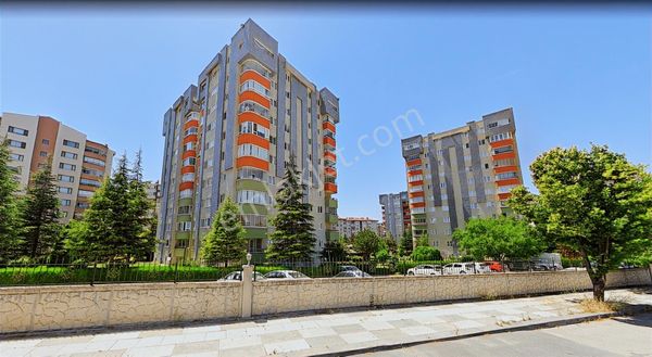 Etimesgut Şeyh Şamil Mah. Umar Sitesinde 3+1 Satılık Daire....