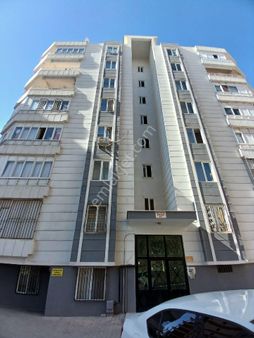 Karaköprü Güzelşehirde Satılık Daire. Dairemiz 3+1 3. Kattır Doğu Güney Ve Batı Cephelıdır