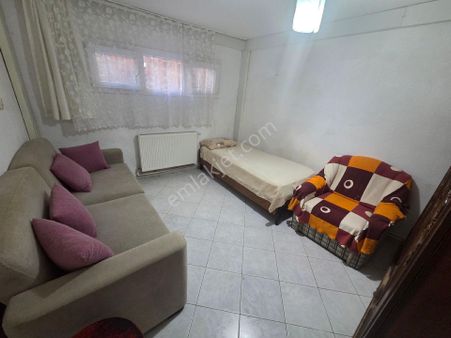 Ege Üni 7 Dk Yürüme, 2+0 Eşyalı Doğalgazlı