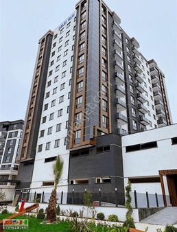 Aydınlı'da Satılık Lüks 3+1 Havuzlu Daire