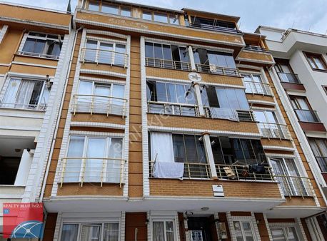 Çekmeköy Mimarsinan Mah. 2+1 Geniş Ve Kullanışlı Daire