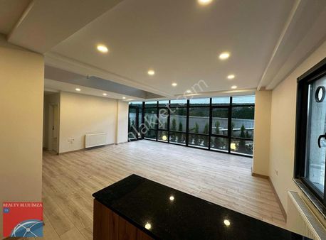 Taşdelen'de Satılık 5+2 Bahçe Dubleks 30m2 Bahçe Kullanımı