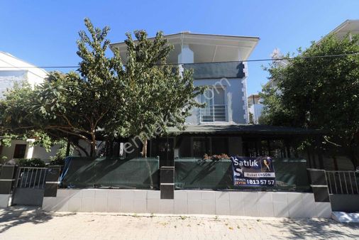 Mavişehir Sedef Koya Elli Adım Uzaklıkta Satılık Bahçe Dubleksi