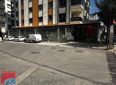 Çekmeköy Çatalmeşe'de 450 M2 Satılık Dükkan-yatırıma Uygun