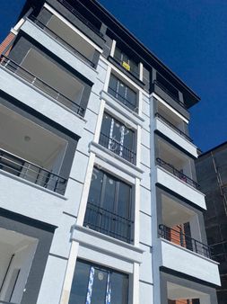 Balıkesir Burhaniye Cumhuriyet Mahallesi Bedemalanınında Kiralık Daire