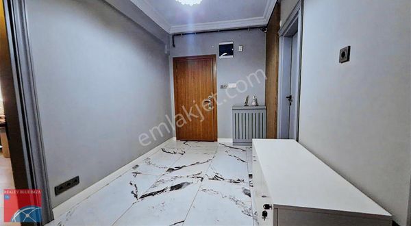 Ümraniye Altınşehir Mh 2+1 100marakat Balkonlu Lüks Metro Yakını