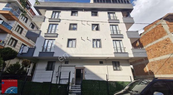 Sancaktepe Sarıgazi Atatürk Mah 2+1 90m Kat Mül Ebeveyn Banyolu