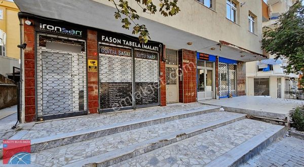 Ümraniye Tepeüstü Mh Merkezi Konumda Metro Yakını 250m Dükkan