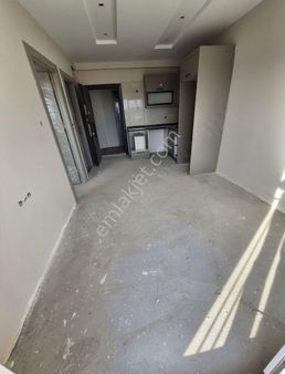 Tetik Emlak'dan Gültepe Gelincik Caddesinde 1+1 Daire