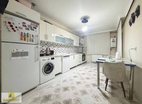 Başkent Gayrimenkul'den Ara Katta Masrafsız 3+1 Geniş Daire