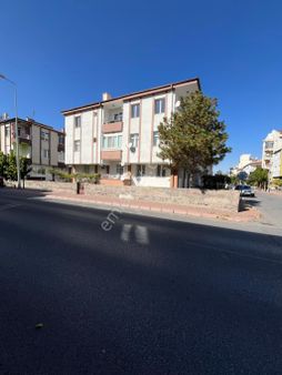 Kiralık Mevlana Mah 3. Cadde