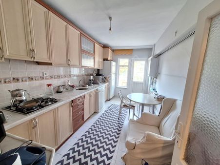 İncirlide Cadde Paraleli 3+1 Katta Ön Cephe Yapılı Emsalsiz Acil