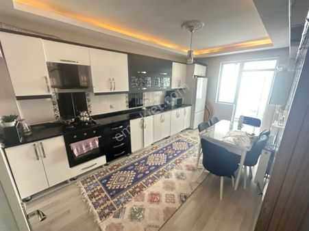 Atapark'ta Ovacık Yakını Genç Binada 3+1 Daire!