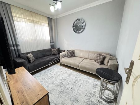 50.yıl Mh Satlık 2+1 Tramway'a 3-dakika Mesafede Bahçekatı Daire