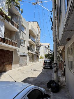 Jasse'den Gediz Merkez'de 2 Katlı 2 Yaşında Satılık Komple Bina