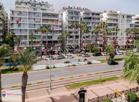 Konyaaltı Caddesi'nde Kiralık Dükkan/mağaza 200 M2