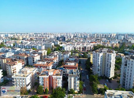 Antalya Muratpaşada Merkezi Konumda 2+1 Satılık Daire