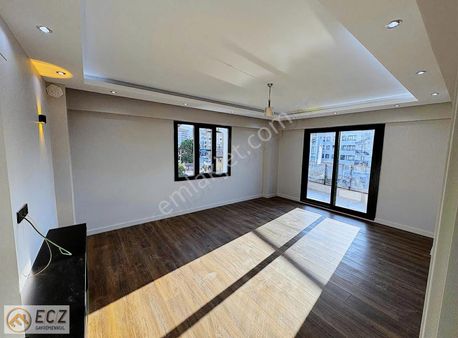 Ecz'den Satılık Sıfır 2+1 Arakat Lüx Daire Güzel Konum Alaşehir