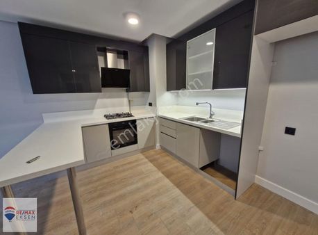 Emlak Konut Çınarköy Evleri 2+1 Kiralık Bahçe Katı