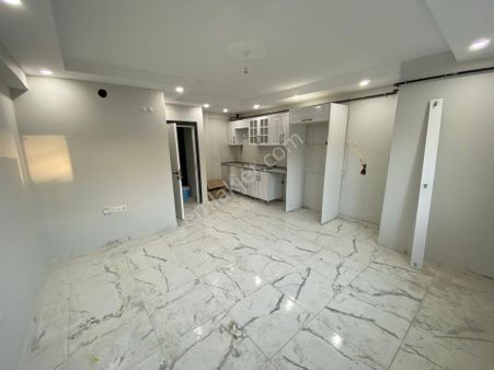 Akademi'den Şirintepe'de Asansörlü Özel Garajlı Amerikan Mutfaklı Sıfır Satılık 1+1