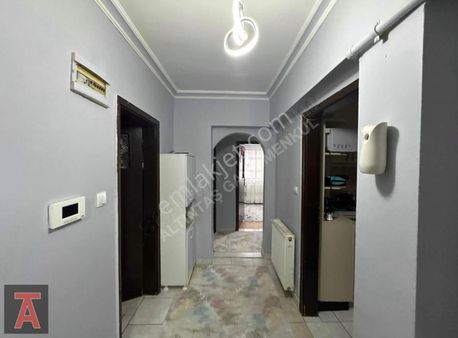 Süvari Özgüneş Tren İstasyonu Yakını E.banyolu Ara Katta 3+1 !