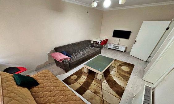 Karargahtepe Kocatepe Okulu Yanında Eşyalarıyla Satılık Daire