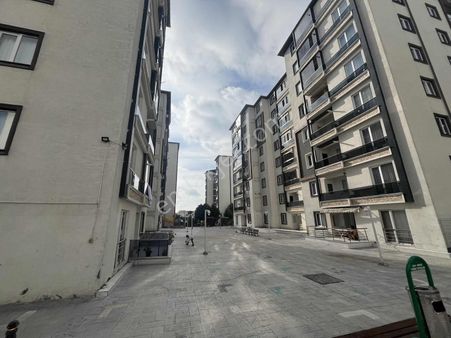 |osmanlı|site İçinde Havuz Cephe E.banyolu 3+1