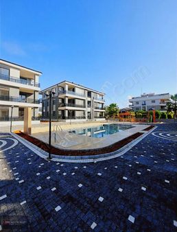 Döşemealtı Yeşilbayır Da Ultra Lüx Sitede Geniş Daire