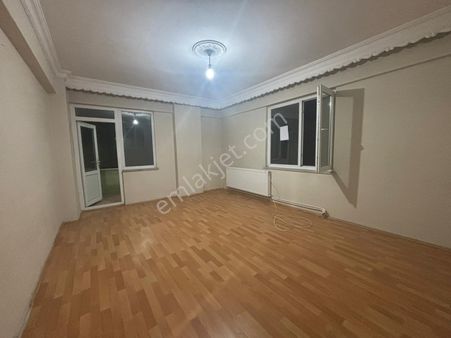 Tokay'dan Cumhuriyet Mh.2+1 100m2çift Balkonlu Okula 4dk Yürüme