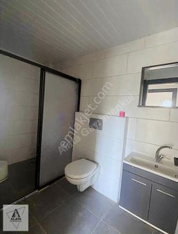 Yukarı Alata'da Satılık Siteiçi Havuzlu 2+1 Daire