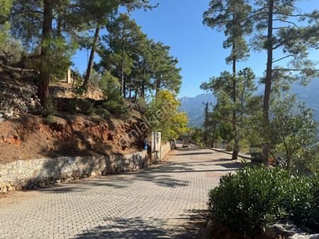 Antalya/gündoğmuş Orta Köy Mah. Köy İçi Tek Tapu Arsa