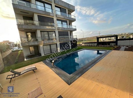 Seferihisar Camikebir Mah. Kiralık 2+1 Daire