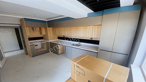 Yenikent Emlak^tan Mendereste Ara Kat Mükemmel Ultra Lüx Daire