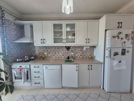 Erkan Anbar Dan Satılık 2+1 Daire Suluova Yenimahalle