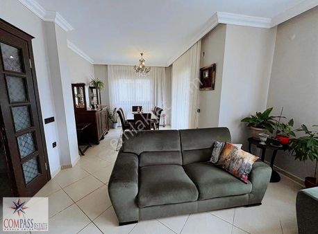 Marmaris Camiavlu Mevkiinde Satılık İkiz Müstakil Havuzlu Villa