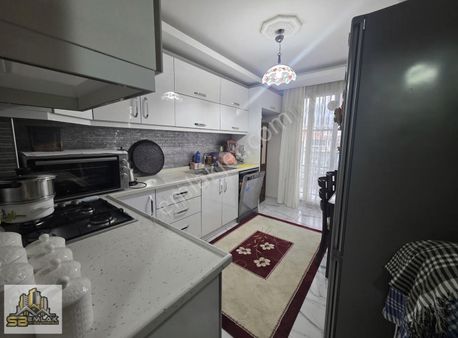 Sb Emlak Ofisinden Bulvar Üzerinde Fırsat 4+1 Daire