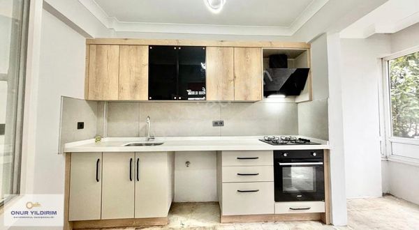 ⫸onur Yıldırım'dan Müstakil Tadında Denize Yakın İçi Yapılı 2+1⫷