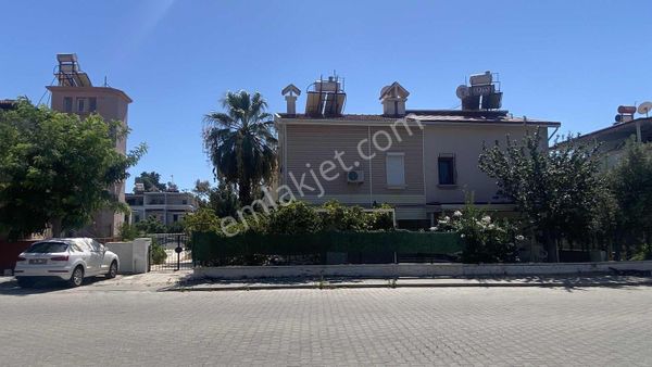 Didim Başkent Sitesinde Müstakil Girişli Kiralık Villa