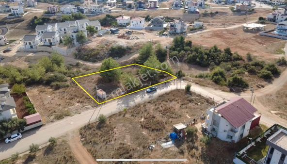 Zorlu' Dan Çınarlı Mah. Telle Çevrili Tek Tapu Satılık Arsa