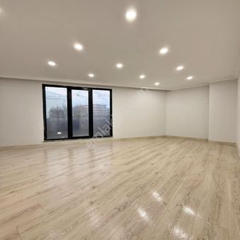 Çekmeköy Yapı Gayrimenkul'den İki Aileye Özel 4+1 Ara Dubleks !!