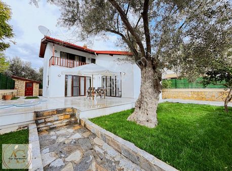 Arya'dan Narlı Altında Denize 200 Metre Emsalsiz Müstakil Villa