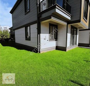 Arya'dan Küçükkuyu'da Bahçeli 2+1 Ayrı Mutfak Satılık Daire