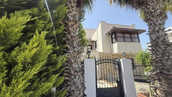 Antalya Serik Kadriye'de 3+1 Site İçi Müstakil Villa