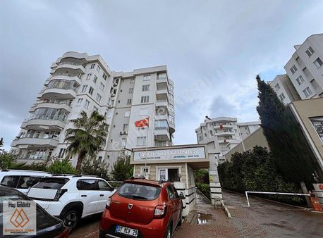 Konyaltı Akkuyu'da Havuzlu Sitede 3+1 Geniş Ara Katta