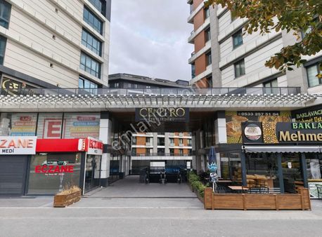 Centro Beylikdüzü Sitesi'nde 1+1 Boş Kiralık Daire
