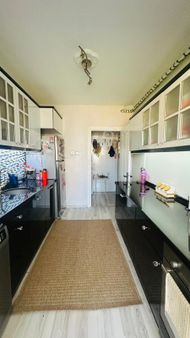 G G & Atakul Gayrimenkul'den Levent Mahallesinde 3+1 Masrafsız Ara Kat Satılık Daire