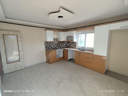 Ertaş Emlak'tan Selvilitepe Mh Site İçersinde Satılık Daire