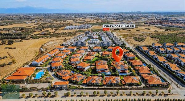 Döşemealtı Panorama Villalarında Satılık Müstakil Havuzlu Villa